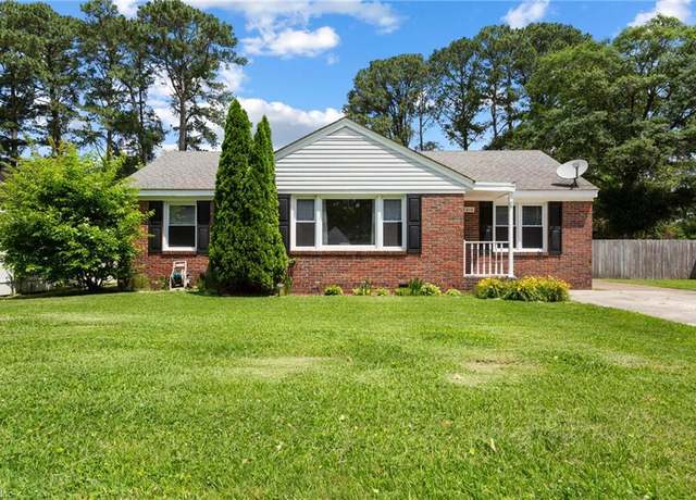 Property at 2212 Wildwood Rd, Chesapeake, VA 23323, 3 beds, 2.5 baths