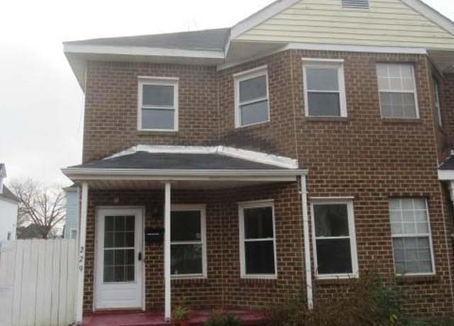 Property at 229 W 37th St, Norfolk, VA 23504, 2 beds, 1.5 baths