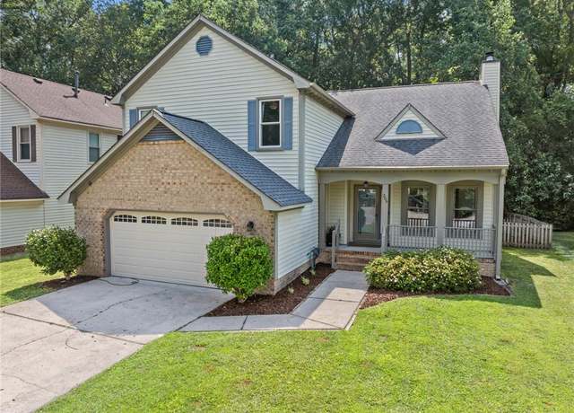 Property at 309 Sedgewood Ct, Chesapeake, VA 23320, 4 beds, 2.5 baths
