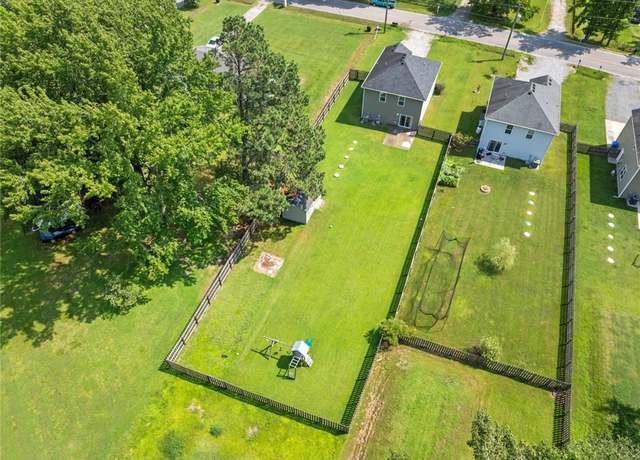 Property at 1616 Whittamore Rd, Chesapeake, VA 23322, 4 beds, 2.5 baths
