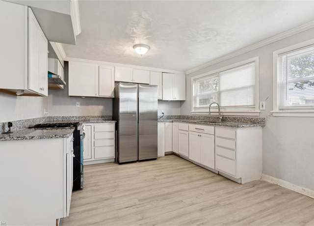 Property at 1023 43rd St, Newport News, VA 23607, 4 beds, 2.5 baths