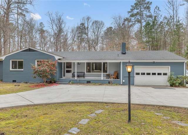 Property at 5616 Willow Lake Rd, Chesapeake, VA 23321, 3 beds, 2 baths