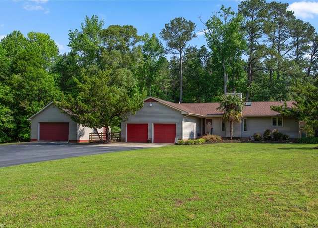 Property at 116 Robin Ln, Smithfield, VA 23430, 3 beds, 2 baths