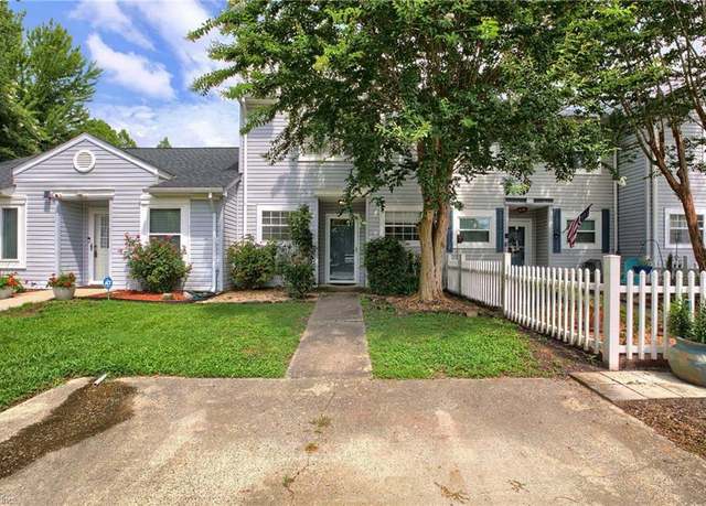 Property at 2102 Victoria Ct, Carrollton, VA 23314, 3 beds, 1.5 baths