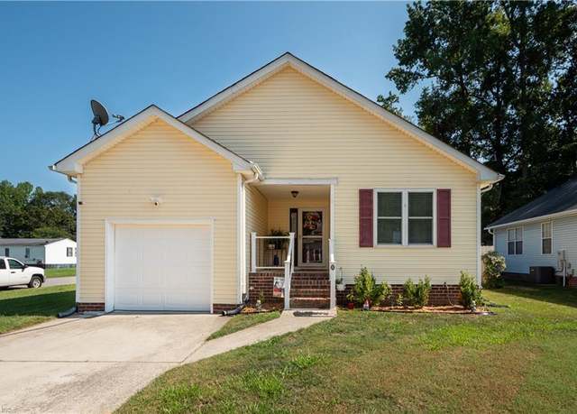 Property at 236 Abingdon Cir, Suffolk, VA 23434, 3 beds, 2 baths
