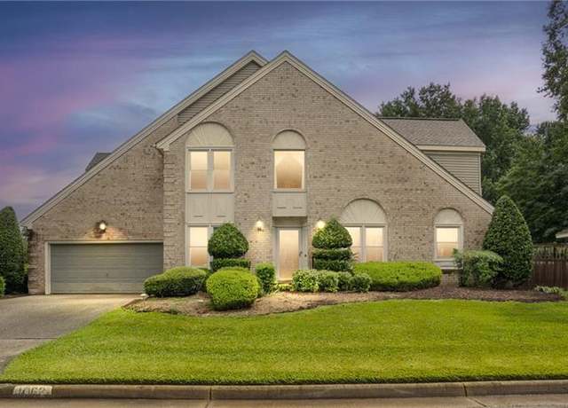 Property at 1063 Shoal Creek Trl, Chesapeake, VA 23320, 2 beds, 2.5 baths