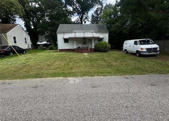 Property at 2810 Hurley Ave, Norfolk, VA 23513, 2 beds, 1 bath