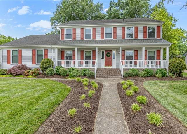 Property at 1133 Wivenhoe Way, Virginia Beach, VA 23454, 5 beds, 2.5 baths