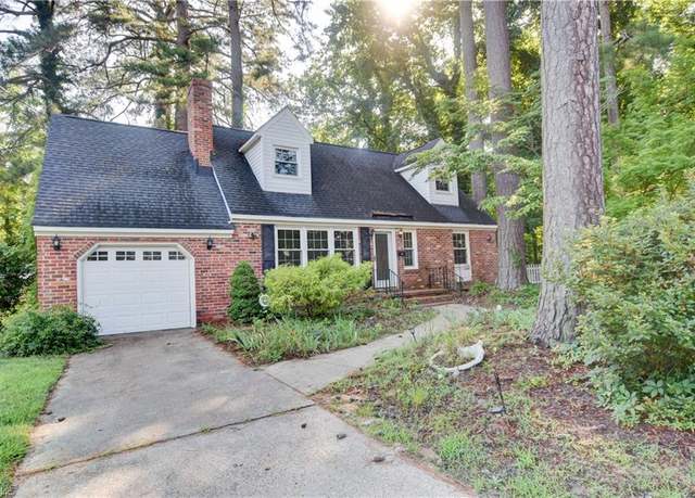 Property at 418 Pin Oak Rd, Newport News, VA 23601, 3 beds, 2 baths