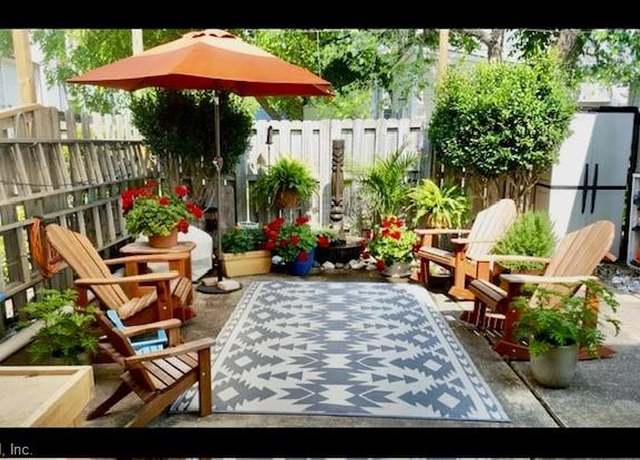 Property at 551 Barberton Dr, Virginia Beach, VA 23451, 3 beds, 2.5 baths