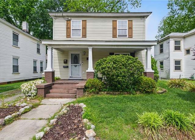 Property at 325 York St, Suffolk, VA 23434, 4 beds, 3.5 baths