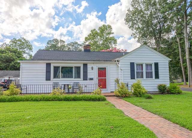 Property at 307 Beamon St, Franklin, VA 23851, 3 beds, 2.5 baths