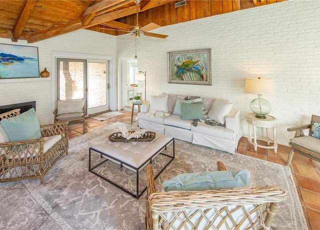 Property at 117 52nd St, Virginia Beach, VA 23451, 6 beds, 5 baths
