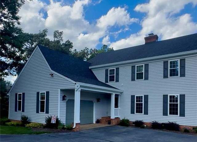 Property at 2512 Queens Elm Pl, Virginia Beach, VA 23454, 5 beds, 2.5 baths