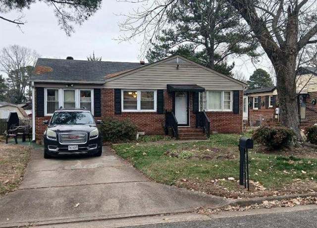 Property at 1016 Lyndon Cir, Newport News, VA 23605, 3 beds, 1.5 baths