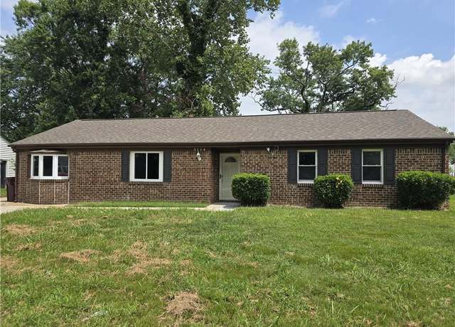 Property at 3114 Tournament Dr, Chesapeake, VA 23323, 4 beds, 2 baths