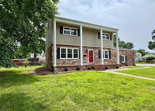 Property at 2 Yulee Ct, Hampton, VA 23669, 4 beds, 2.5 baths