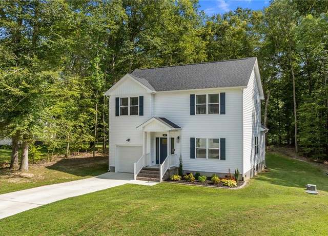 Property at 307 Highgate Dr, Hartfield, VA 23071, 3 beds, 2.5 baths