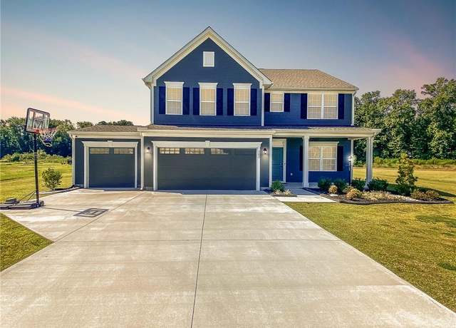 Property at 202 Tarheel Dr, Moyock, NC 27958, 4 beds, 2.5 baths