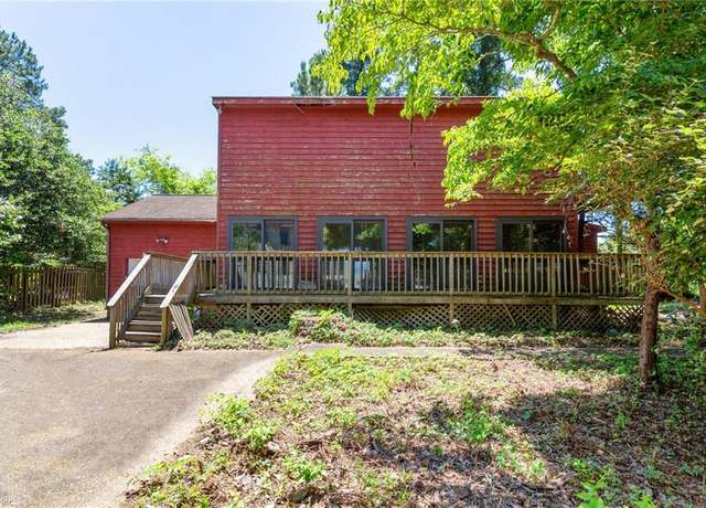 Property at 2208 Indian Hill Rd, Virginia Beach, VA 23455, 3 beds, 2.5 baths