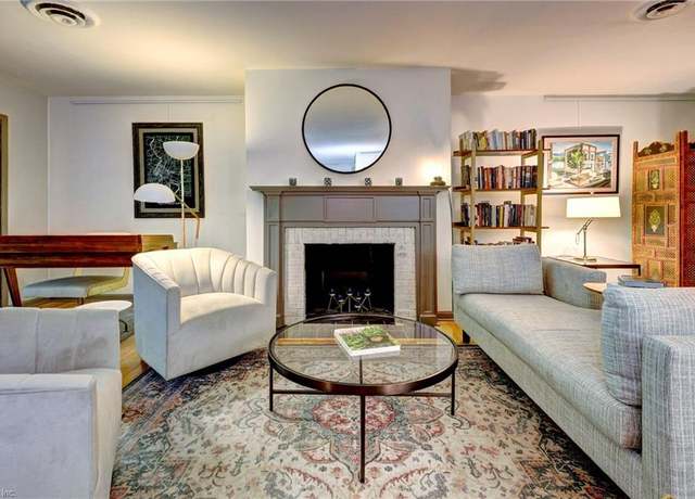 Property at 376 Merrimac Trl #614, Williamsburg, VA 23185, 2 beds, 2 baths