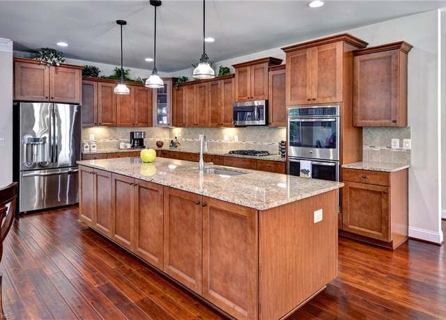 Property at 6301 Thomas Paine Dr, Williamsburg, VA 23188, 3 beds, 3.5 baths