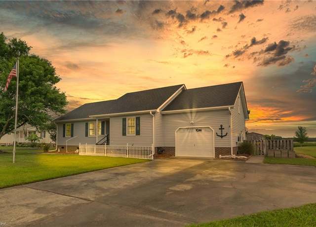 Property at 506 Everett Dr, Elizabeth City, NC 27909, 3 beds, 2 baths