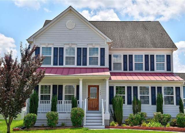 Property at 709 Phalarope St, Chesapeake, VA 23323, 4 beds, 2.5 baths