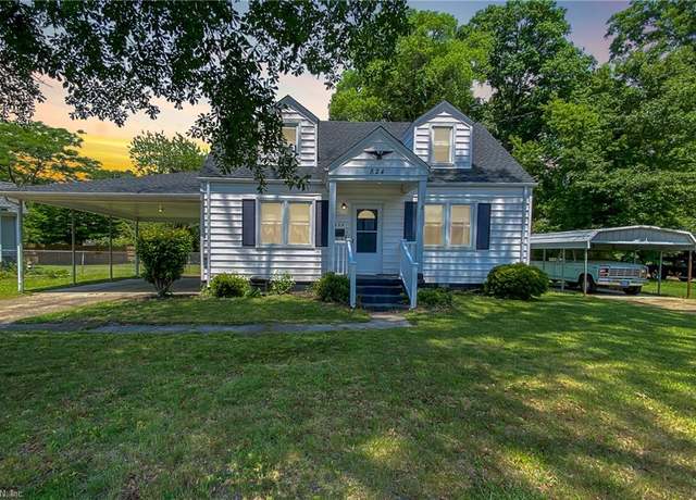 Property at 824 Alma Dr, Norfolk, VA 23518, 4 beds, 2 baths