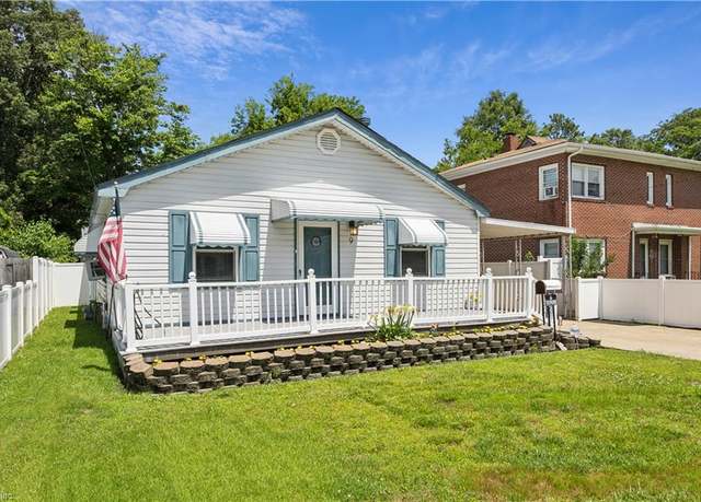 Property at 9 Oakcrest St, Portsmouth, VA 23702, 3 beds, 2 baths