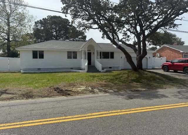 Property at 3009 Lynnhaven Dr, Virginia Beach, VA 23451, 3 beds, 2 baths