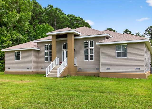 Property at 803 Gallbush Rd, Chesapeake, VA 23322, 3 beds, 2.5 baths
