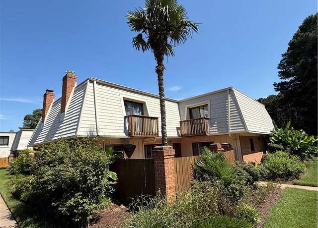 Property at 1116 Marshview Ct, Virginia Beach, VA 23451, 3 beds, 2.5 baths