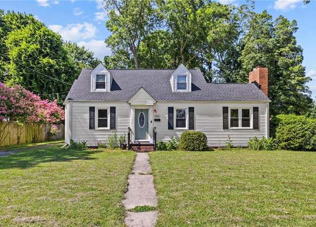 Property at 624 Creamer Rd, Norfolk, VA 23503, 4 beds, 2 baths