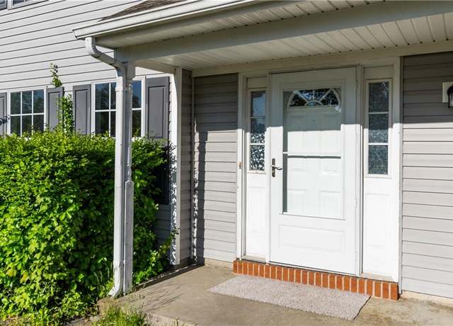 Property at 1725 River Rock Arch, Virginia Beach, VA 23456, 4 beds, 2.5 baths