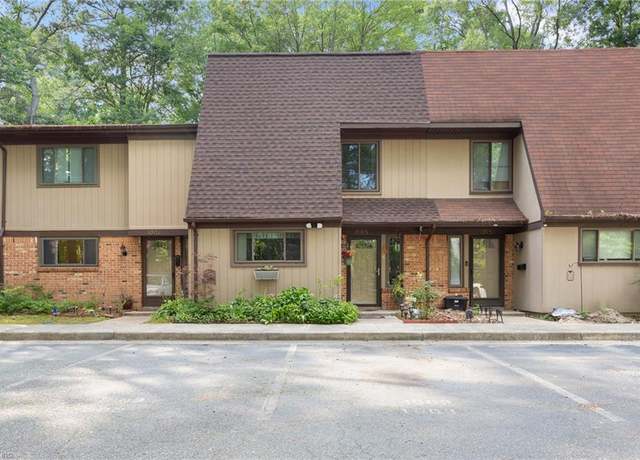 Property at 1003 Willow Green Dr, Newport News, VA 23602, 3 beds, 1.5 baths