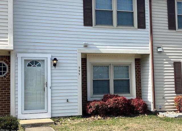 Property at 999 Commonwealth Pl, Virginia Beach, VA 23464, 3 beds, 1.5 baths