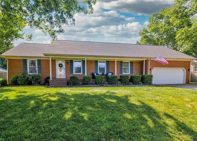 Property at 977 Commodore Dr, Virginia Beach, VA 23454, 4 beds, 2.5 baths