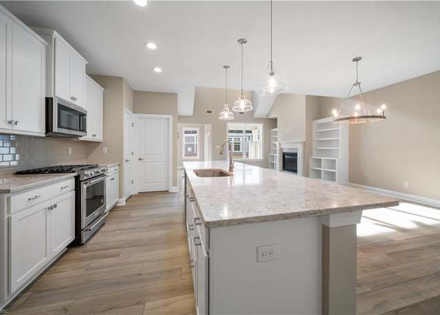 Property at 1008 Libby Way, Suffolk, VA 23435, 3 beds, 2 baths