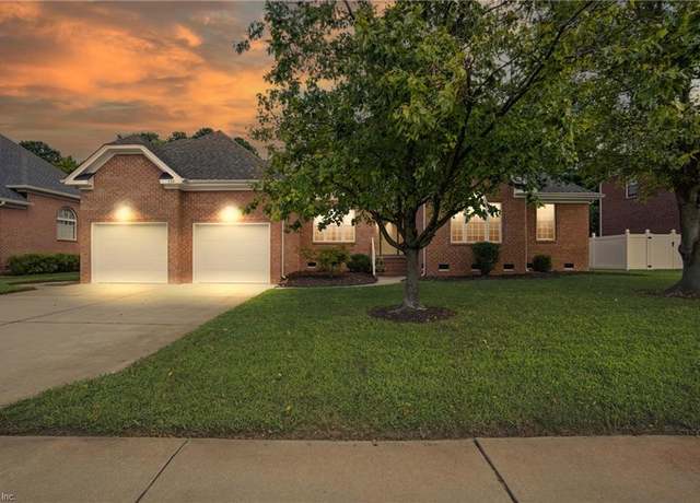 Property at 432 Trotters Ln, Chesapeake, VA 23322, 5 beds, 3 baths