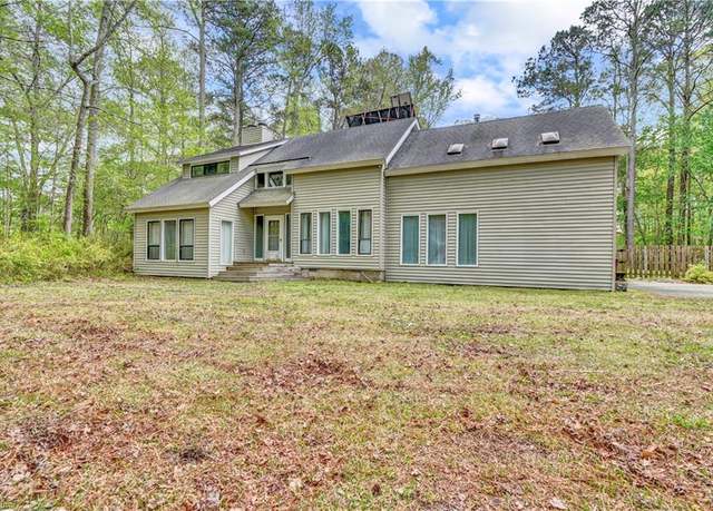 Property at 581 Margaret Dr, Chesapeake, VA 23322, 4 beds, 3.5 baths