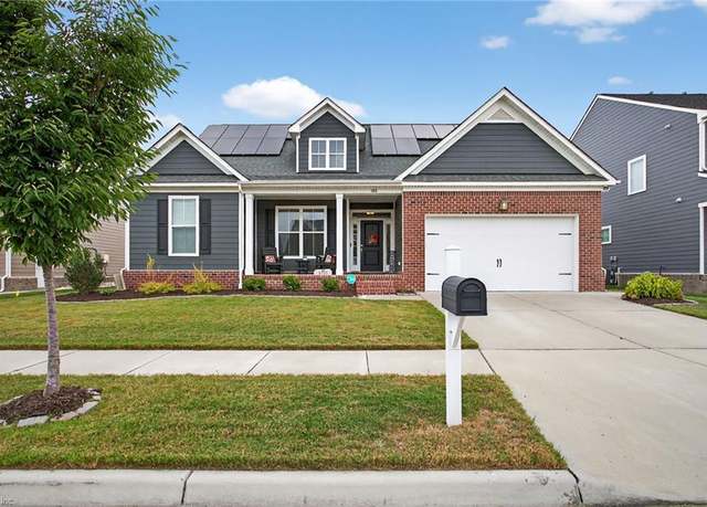Property at 102 Chalmers Dr, Suffolk, VA 23434, 4 beds, 3 baths