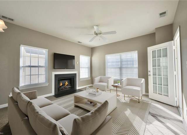 Property at 1609 Parks Ave Ave, Virginia Beach, VA 23451, 3 beds, 2.5 baths
