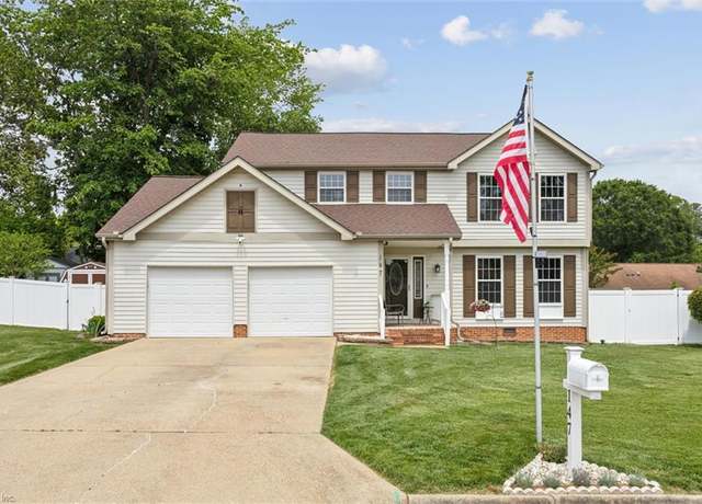 Property at 147 Fenwood Cres, Newport News, VA 23608, 3 beds, 2.5 baths