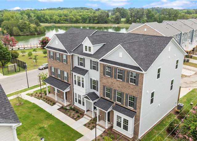 Property at 24 Freeman Dr, Hampton, VA 23666, 4 beds, 3.5 baths