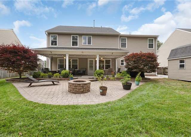 Property at 145 Presidential Blvd, Virginia Beach, VA 23452, 5 beds, 2.5 baths