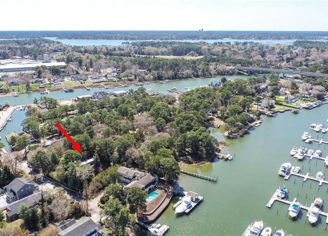 Property at 2004 White Hill Rd, Virginia Beach, VA 23451, 4 beds, 3.5 baths