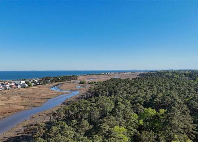 Property at 950 Beach Rd, Hampton, VA 23664
