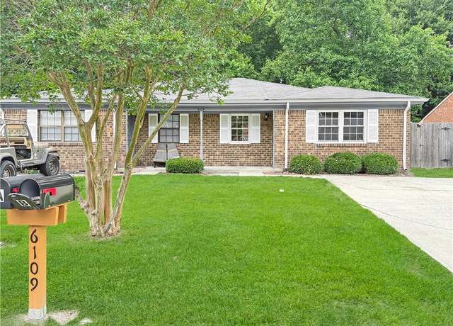Property at 6109 Brookwood Dr Unit B, Suffolk, VA 23435, 3 beds, 1.5 baths