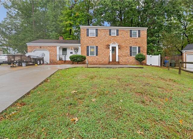 Property at 854 Eads Ct, Newport News, VA 23608, 5 beds, 3 baths